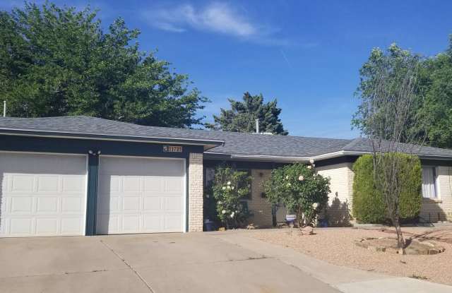 11721 Golden Gate Avenue NE - 11721 Golden Gate Avenue Northeast, Albuquerque, NM 87111