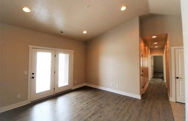 Gray Farms Building Number 3