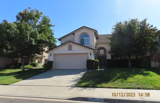 25093 Calle Viejo - 25093 Calle Viejo, Murrieta, CA 92563