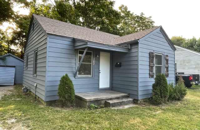 Photo of Cute, Clean  in Great Neighborhood!