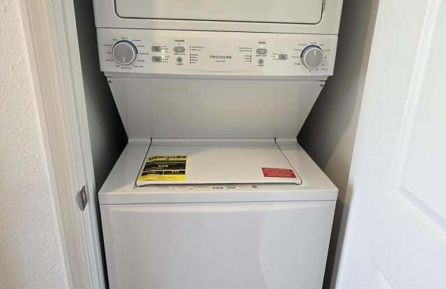 581 HOLLY LAKES Drive