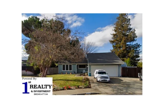 654 Ithica Ct - 654 Ithica Court, Vacaville, CA 95687