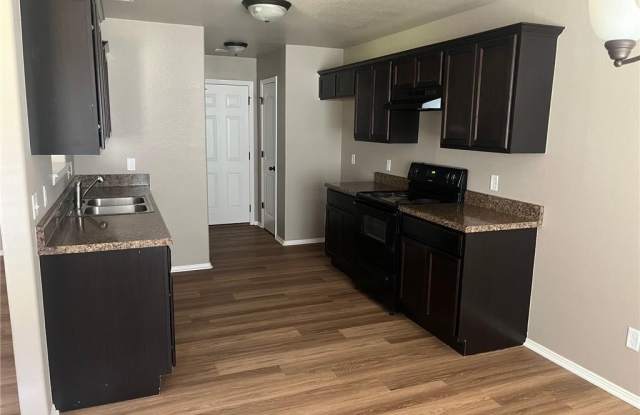 2932 Cherry Knoll  CIR