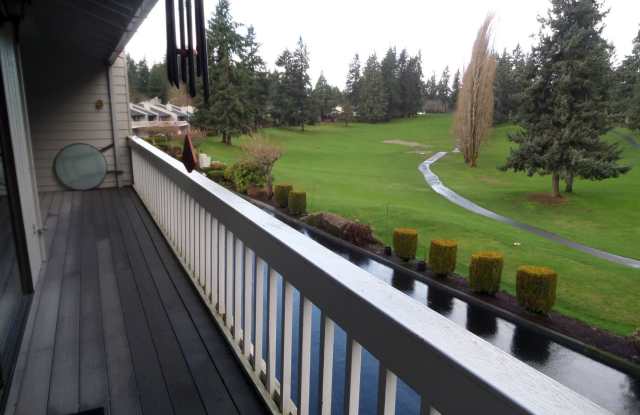 Photo of Immaculate 3-Bedroom Townhome w/Fantastic Golf Course Views in Twin Lakes Community!!