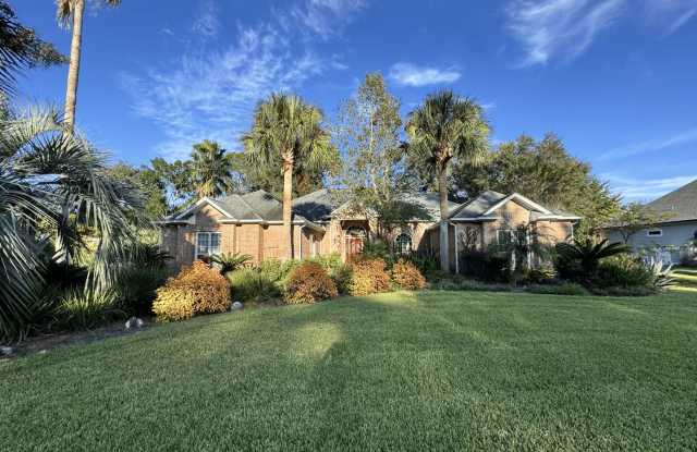 535 Cardinal Cir E, St. Marys, GA 31558