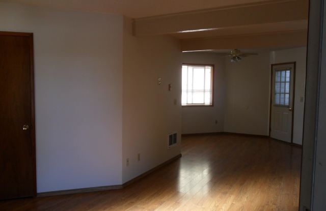 303 Bradley Drive SE #19