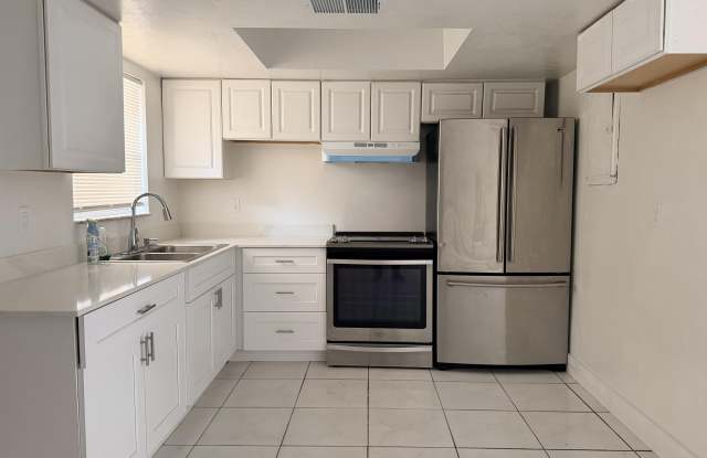 2552 NW 52nd Avenue