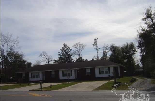 3031 E Kingsfield Rd - 3031 East Kingsfield Road, Escambia County, AL 32514