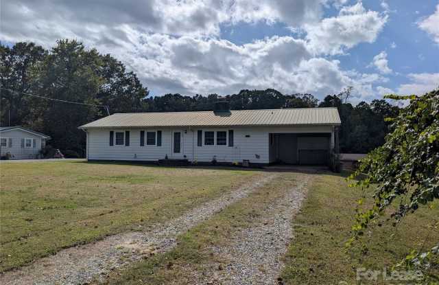 155 Hamptons Cove Road