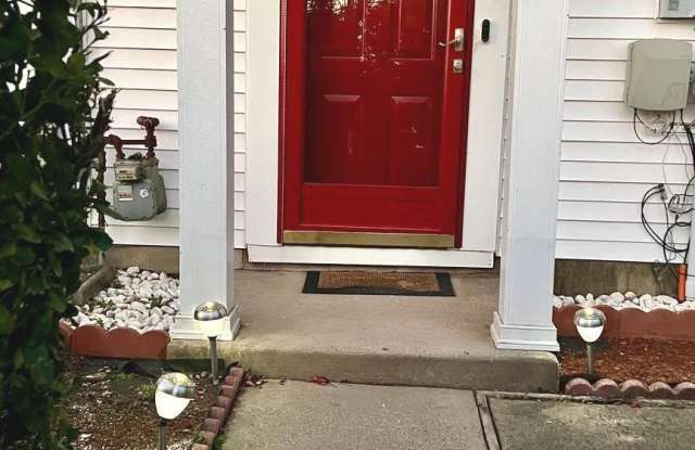 14316 JOHNNY MOORE Court