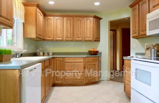 11770-11780 SW Bowmont Lane - 11770