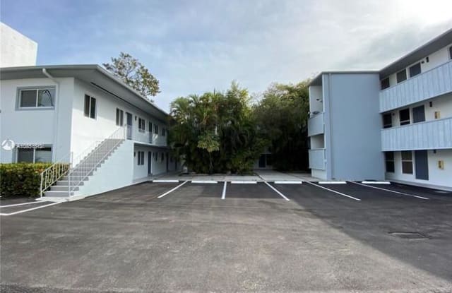 3071 SW 27 AV - 3071 Southwest 27th Avenue, Miami, FL 33133