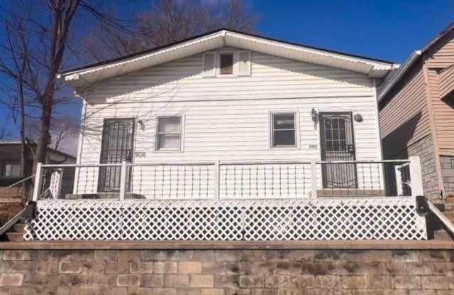 906 Burdsal Parkway
