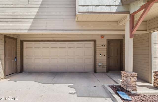 2498 W Cripple Creek Drive