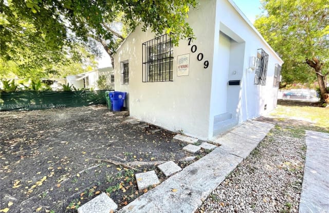 7009 NW 5th Ave - Miami, FL apartments for rent