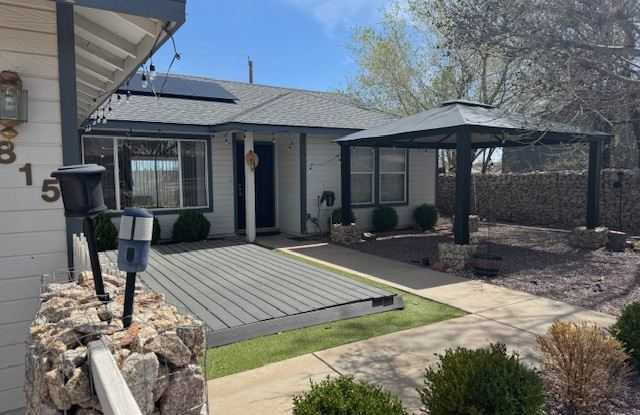 4815 North Sauter Drive East