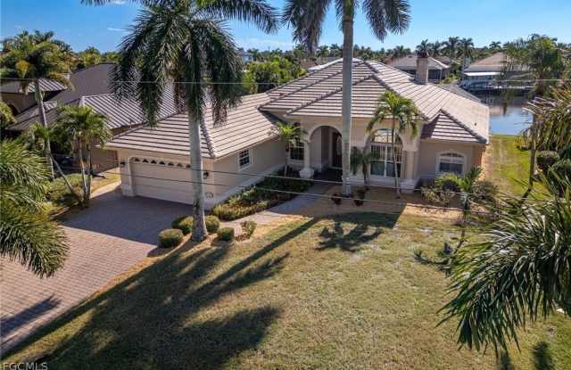 2822 SW 49th Terrace