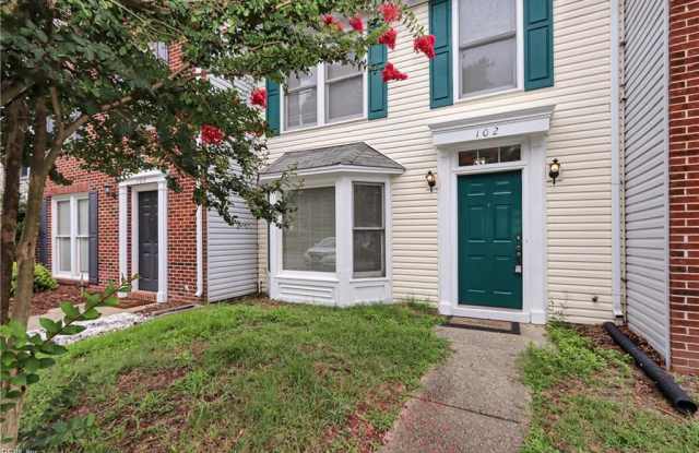 102 Yearling Court