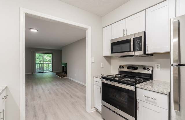 916 Hearthridge Ct.