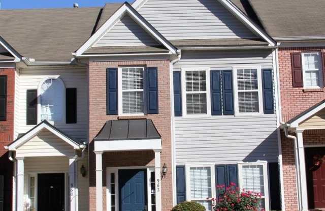 Photo of 962 Tree Creek Boulevard