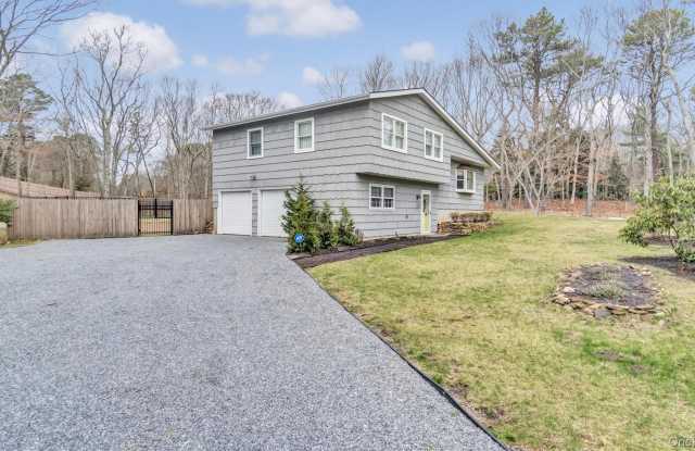 Photo of 3 Debbie Trail