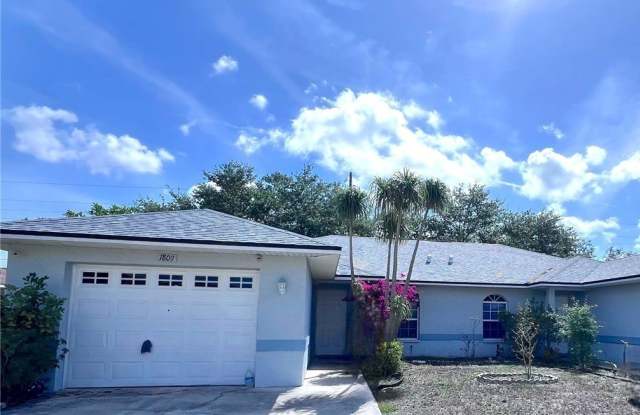 1809 SW Santa Barbara Place