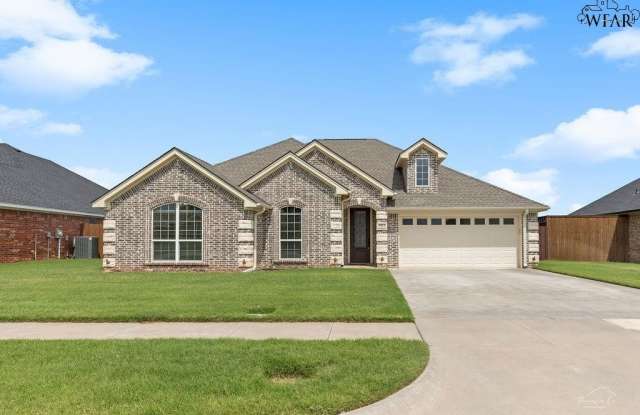 4815 FALCON CREST