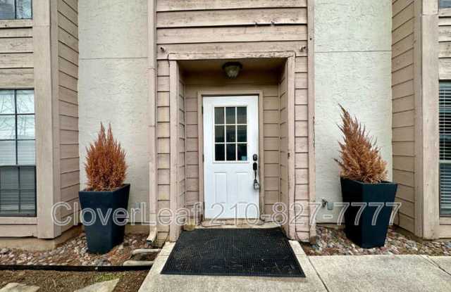 Photo of 10565 Starcrest Dr