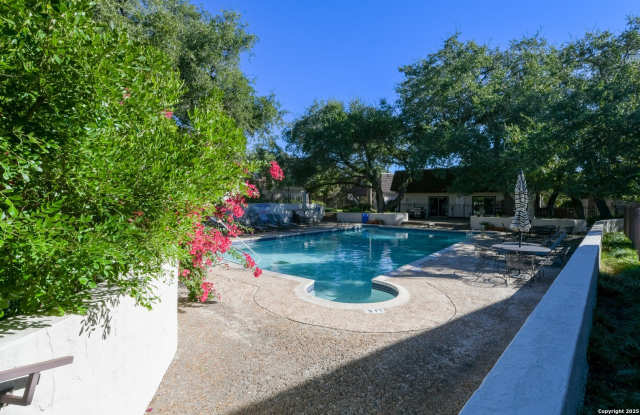 Photo of 8715 Starcrest unit: 58