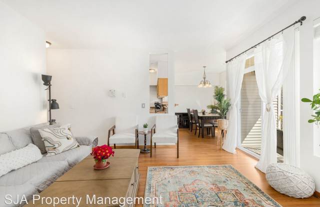 14821 29th Avenue W. Unit K102