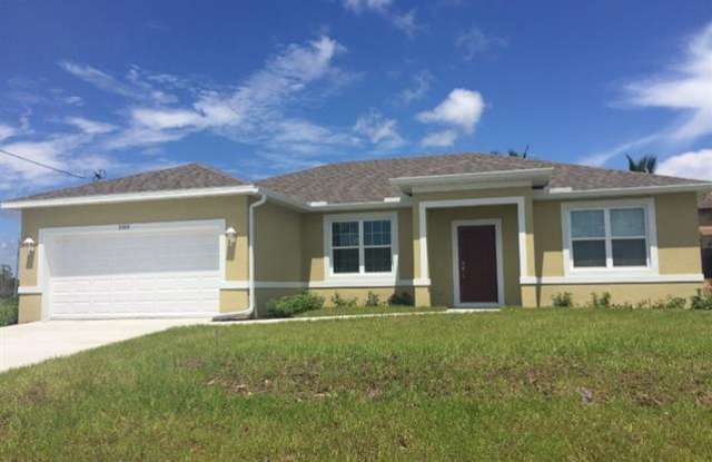 4402 NW 32nd TER - 4402 Northwest 32nd Terrace, Cape Coral, FL 33993
