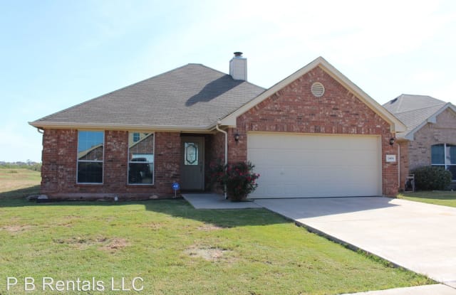 2406 SW Oxford Dr - 2406 Southwest Oxford Drive, Lawton, OK 73505