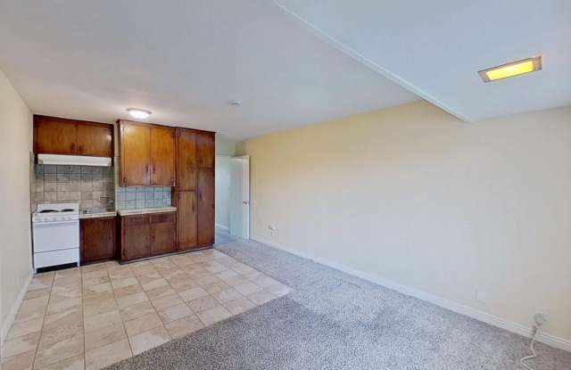 11016 Paloma Ave, Garden Grove: Charming 1 Bed 1 Bath Townhouse!