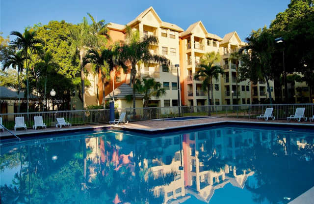 Photo of 8363 Lake Dr