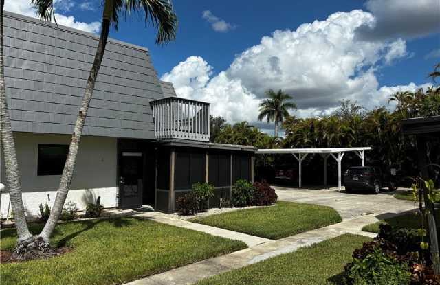 Photo of 16021 Amberwood Lake Court unit: 2