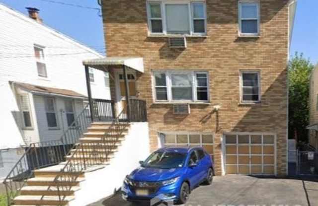 32 Union Place unit: 2 Fl