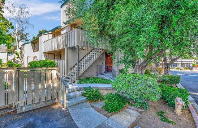 1437 Alma Loop