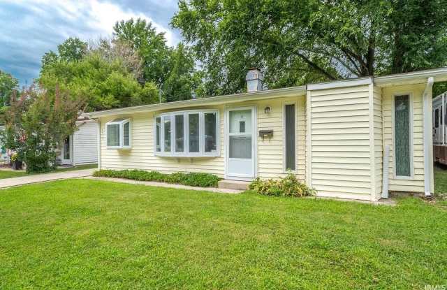 Photo of 2516 Oxford St