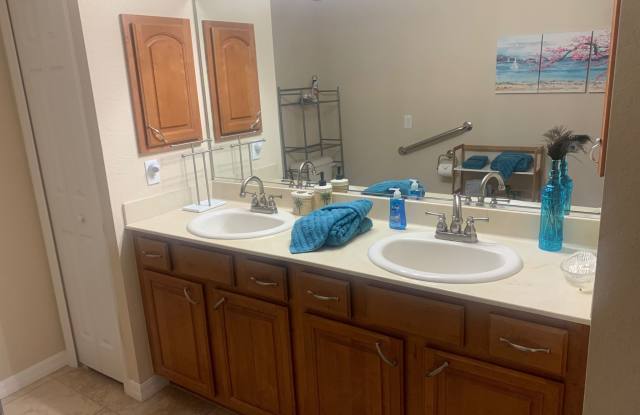 22442 Westchester Boulevard