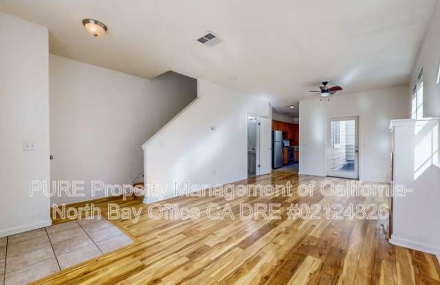 Photo of 2638 N Village Dr