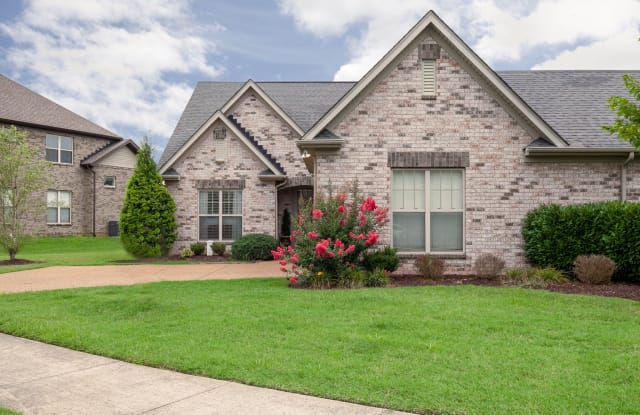 100 Quartering Pl - 100 Quartering Pl, Hendersonville, TN 37075