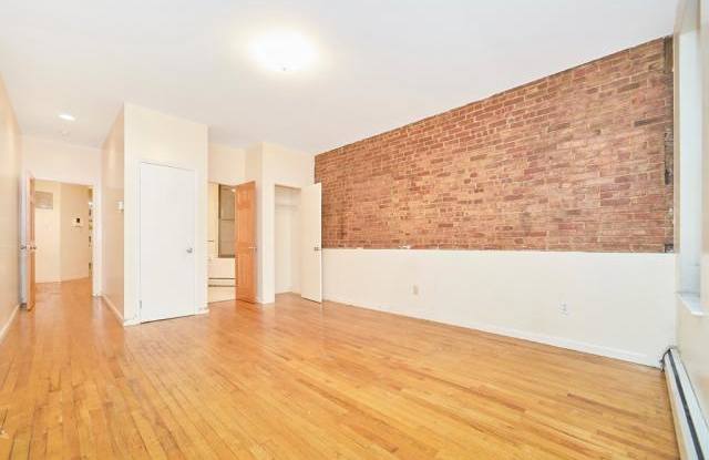 2330 Amsterdam Avenue