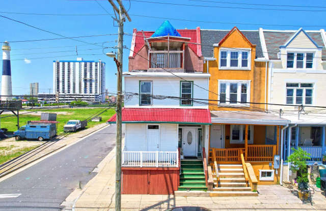 219 Oriental Ave Ave