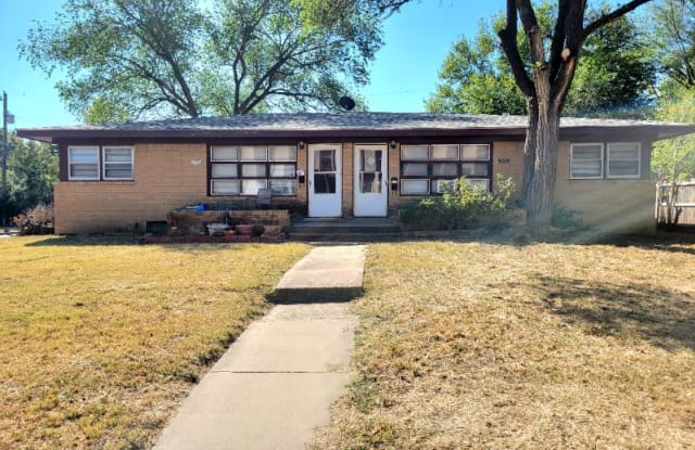 6233 E Eilerts Ave - 6233 Eilerts Street, Wichita, KS 67218