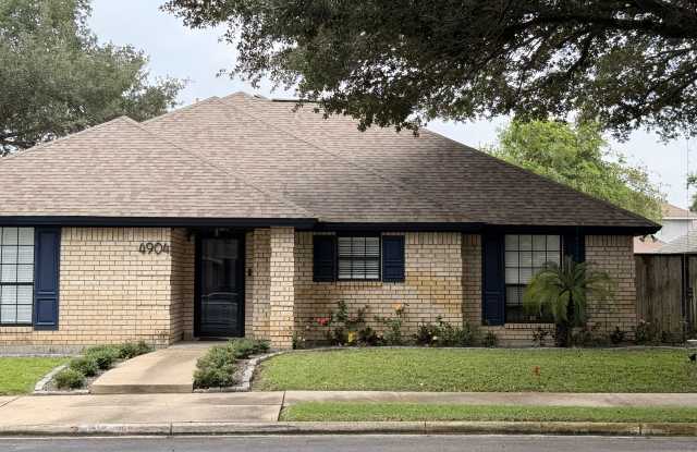 4904 North 4th Street