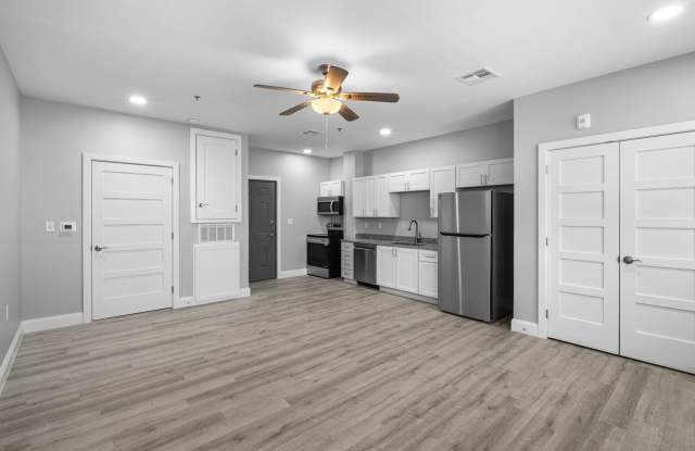 Imperial Apartments at Six Points