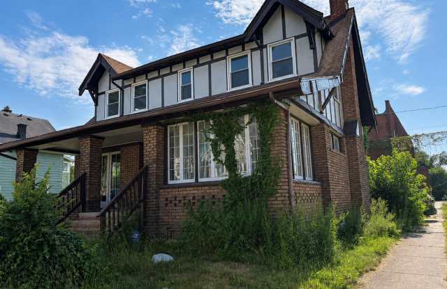 Four bedrooms. A sunroom. A fenced yard. A garage. Your next home is ready to be discovered!