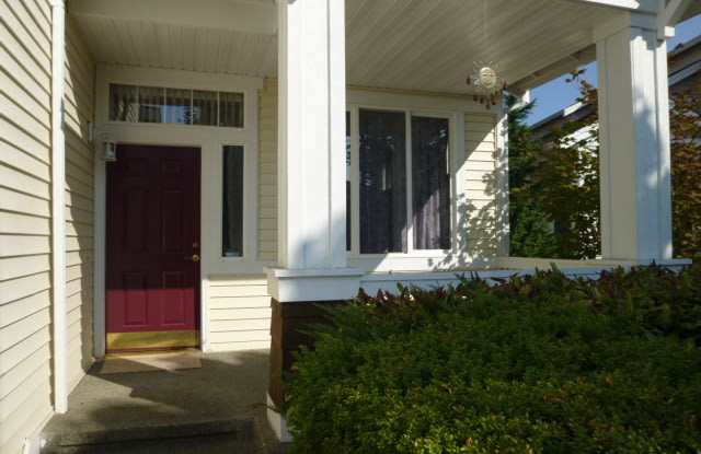 AUBURN - EASTPOINTE @ LAKELAND 2 STORY