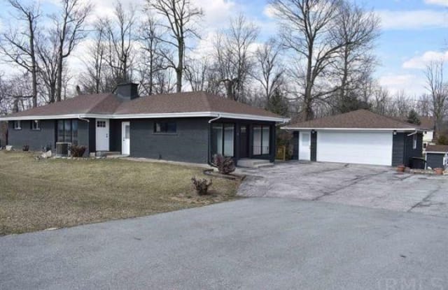 1342 W Dupont Road - 1342 West Dupont Road, Fort Wayne, IN 46845