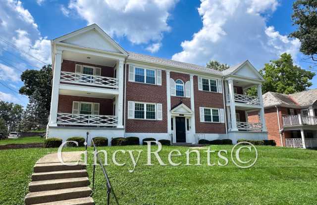 837 Van Dyke Ave